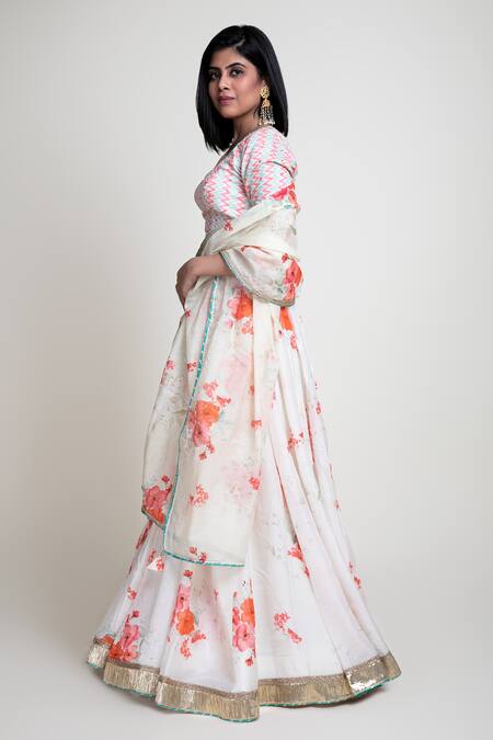 Buy_Abbaran_White Chanderi, Cotton Silk Digital Print Round Floral Lehenga Set _Online_at_Aza_Fashions