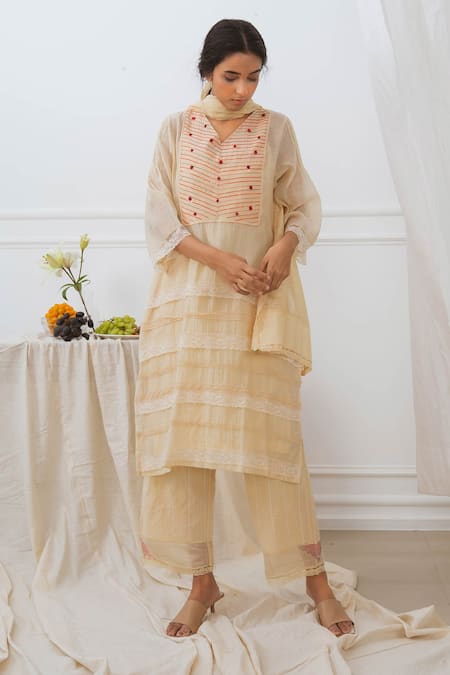 Dhaari Handwoven Embriodered Kurta  
