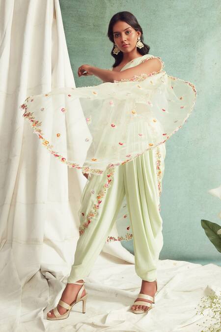 Buy Priyanka Jain Green Dhoti Pant Crepe Chanderi, Dupatta Organza Sweetheart Embroidered Set Online at Aza Fashions Buy_Priyanka Jain_Green Dhoti Pant Crepe Chanderi, Dupatta Organza Sweetheart Embroidered Set _Online_at_Aza_Fashions
