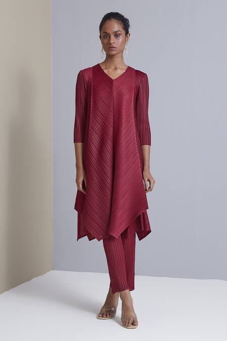 Scarlet Sage_Red 100% Polyester V Neck Zola Chevron Pleated Tunic And Pant Set_Online_at_Aza_Fashions
