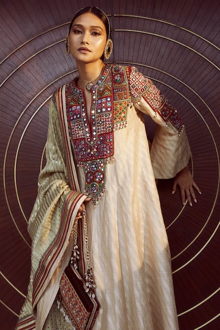 Tarun Tahiliani_White Churidar-stretch Net, Dupatta-brocade, Cotton Kalidar Kurta Set_Online_at_Aza_Fashions
