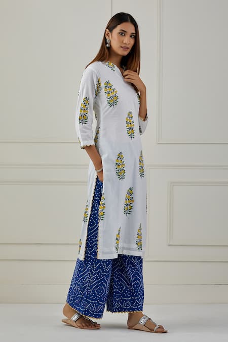 Buy_Musal_Blue Cotton Embroidery, Lace V-neck Neel Printed Kurta Pant Set _Online_at_Aza_Fashions