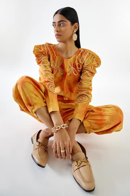 Echostudio_Yellow Cotton Tie Sunset Cropped Pant _at_Aza_Fashions