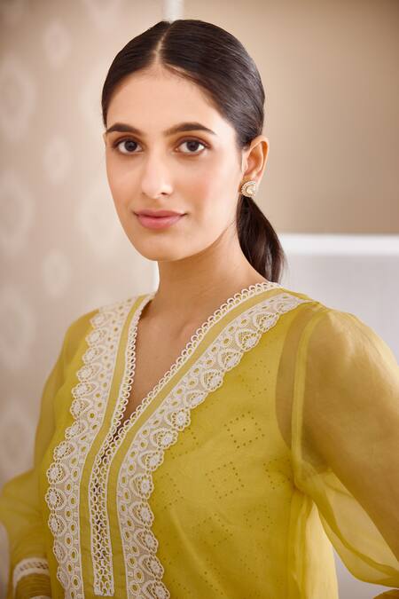 Shop_Bunka_Yellow Silk Organza Embellished Crochet Lace Salma Straight Set 
