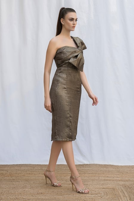 Buy Amrta By Guneet Kondal Gold Polyester, Viscose Asymmetric Bow Detail Midi Dress Online at Aza Fashions Buy_Amrta By Guneet Kondal_Gold Polyester, Viscose Asymmetric Bow Detail Midi Dress _Online_at_Aza_Fashions