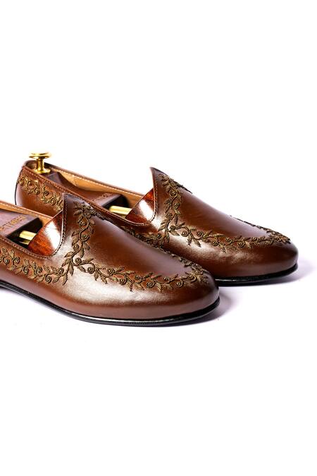 Artimen_Brown Bail Hand Embroidered Juttis_Online_at_Aza_Fashions
