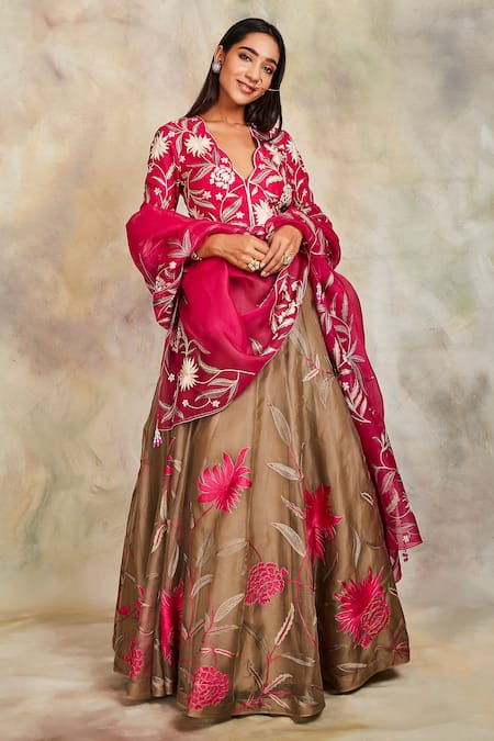 Sue Mue Embroidered Lehenga Set 