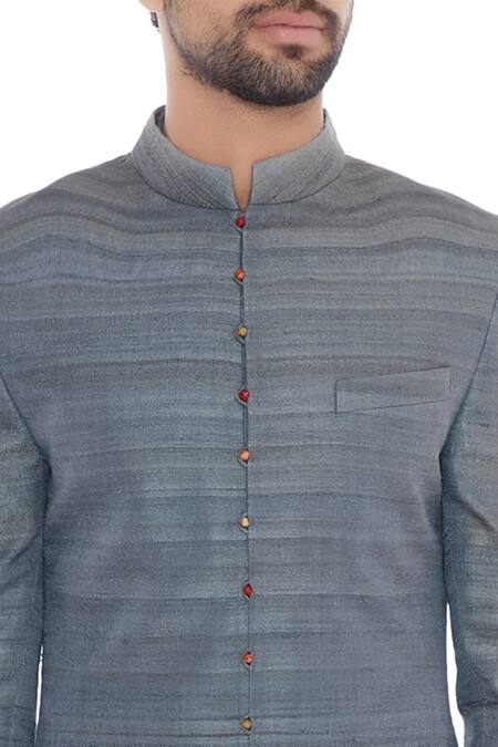Khanijo_Grey Handloom Silk Solid Achkan With Printed Lining _at_Aza_Fashions