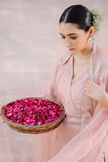 Buy Label Mansi Nagdev Pink Tissue, Chanderi Embroidery, Sequins V-neck Afreen Bodice Kurta Set Buy_Label Mansi Nagdev_Pink Tissue, Chanderi Embroidery, Sequins V-neck Afreen Bodice Kurta Set