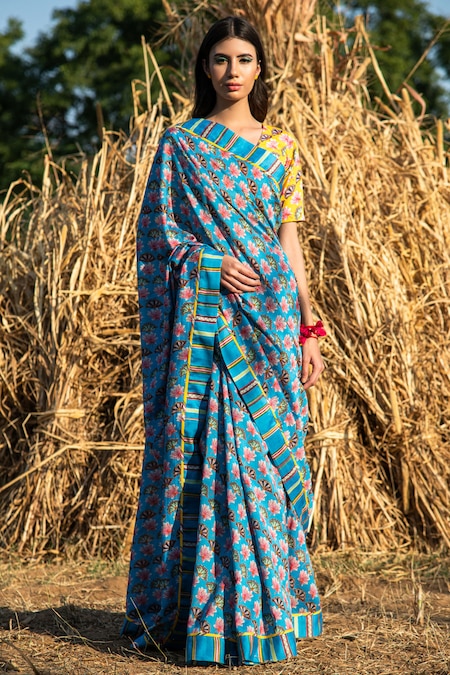 Digital Printed Crepe Saree in Navy Blue : SSF19283