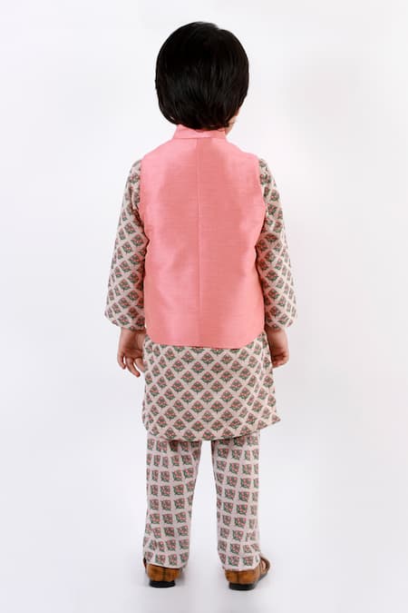 Shop_Lil Angels_Peach Muslin Brooches Bundi And Floral Printed Kurta Set _at_Aza_Fashions