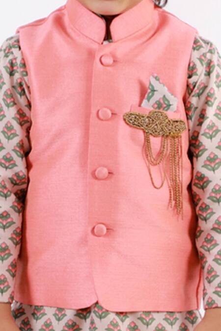 Lil Angels_Peach Muslin Brooches Bundi And Floral Printed Kurta Set _at_Aza_Fashions