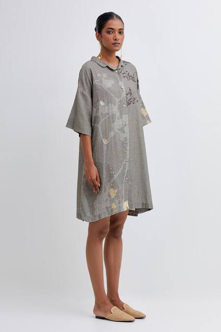 Buy_Bhavik Shah_Green Handloom Cotton Embroidery Collared Foliage Pattern Longline Shirt_Online_at_Aza_Fashions