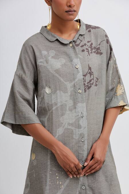 Shop_Bhavik Shah_Green Handloom Cotton Embroidery Collared Foliage Pattern Longline Shirt_Online_at_Aza_Fashions