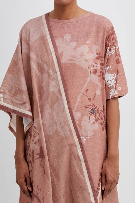 Shop Bhavik Shah Brown Handloom Cotton Applique Round Neck Foliage Pattern Kurta Pant Set Online at Aza Fashions Shop_Bhavik Shah_Brown Handloom Cotton Applique Round Neck Foliage Pattern Kurta Pant Set_Online_at_Aza_Fashions