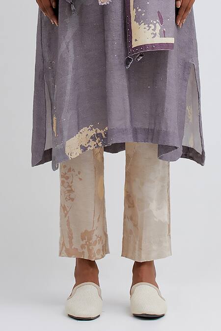Bhavik Shah_Purple Handloom Cotton Applique Foliage Pattern Kurta Set With Contrast Pant_at_Aza_Fashions