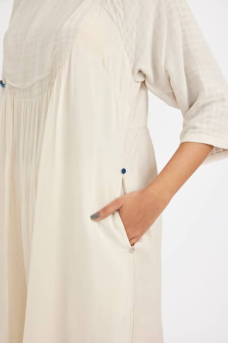 JAYATI GOENKA White Cotton Round Neck Dress at Aza Fashions JAYATI GOENKA_White Cotton Round Neck Dress _at_Aza_Fashions