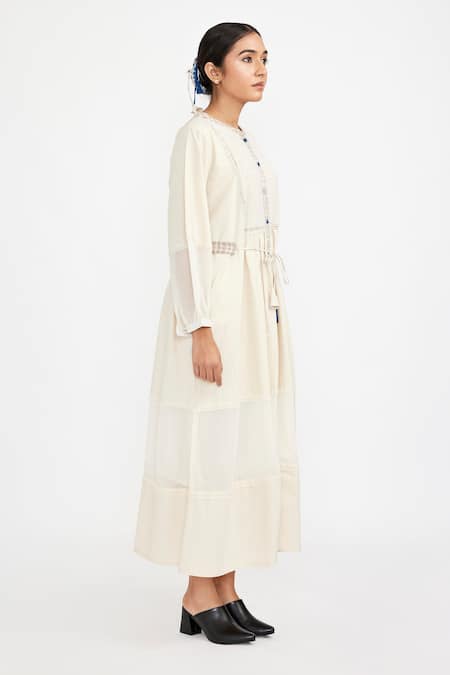 JAYATI GOENKA White Cotton Mandarin Collar Bodice Hand Block Printed Dress Online at Aza Fashions JAYATI GOENKA_White Cotton Mandarin Collar Bodice Hand Block Printed Dress _Online_at_Aza_Fashions