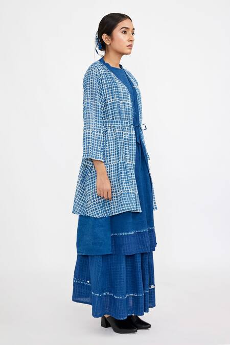 Buy JAYATI GOENKA Blue , Satin Embroidery Kurta Set With Hand Block Print Robe Jacket Online at Aza Fashions Buy_JAYATI GOENKA_Blue , Satin Embroidery Kurta Set With Hand Block Print Robe Jacket _Online_at_Aza_Fashions