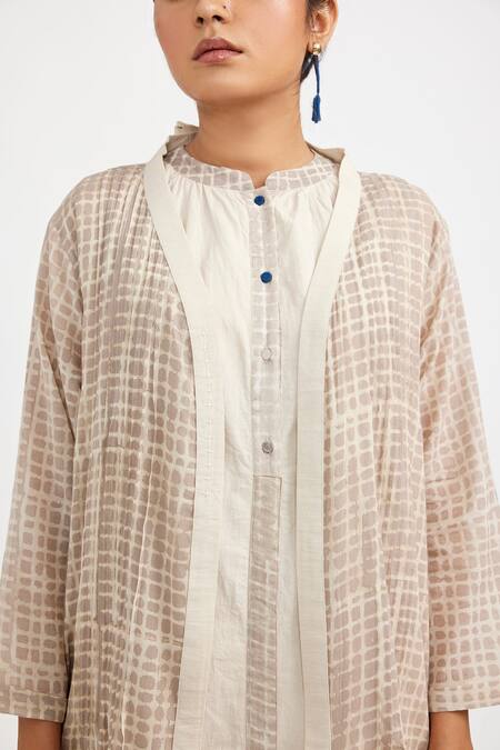 JAYATI GOENKA_White Cotton Piping Mandarin Collar, Straight Dress With Checkered Print Jacket _at_Aza_Fashions