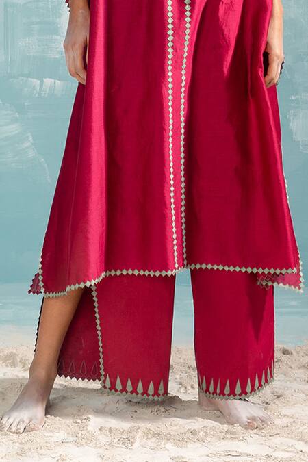 Ikai By Ragini Ahuja_Pink Cotton Embroidery Nile High Slit Pant_Online_at_Aza_Fashions
