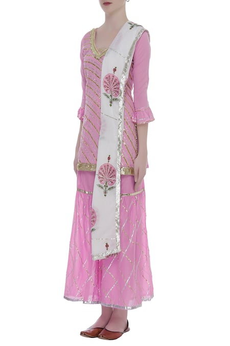 Kunwarani Ritu_Pink Embroidered Gota Work V Neck Kurta And Sharara Set  _Online_at_Aza_Fashions