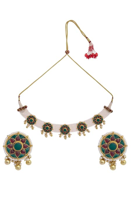 Belsi's White Kundan Choker Set