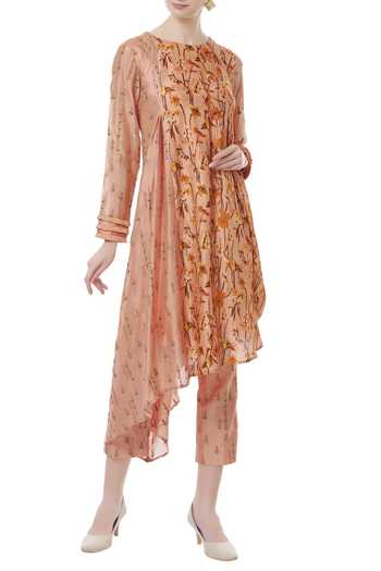 Drishti & Zahabia Asymmetric paneled kurta set