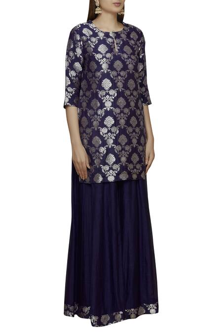 Vishwa By Pinki Sinha Blue Banarasi Kurta With Palazzos Online at Aza Fashions Vishwa By Pinki Sinha_Blue Banarasi Kurta With Palazzos_Online_at_Aza_Fashions