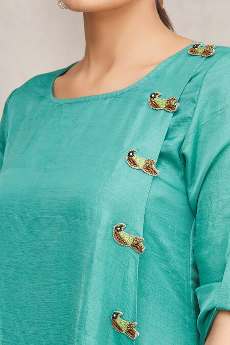 Zeel Doshi_Green Embroidered Layered Tunic _at_Aza_Fashions