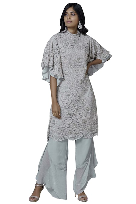 Aariyana Couture Embroidered Kurta Set 