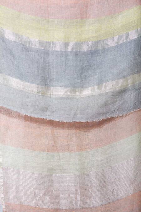 Anavila Grey Linen Saree With Running Blouse Fabric at Aza Fashions Anavila_Grey Linen Saree With Running Blouse Fabric_at_Aza_Fashions