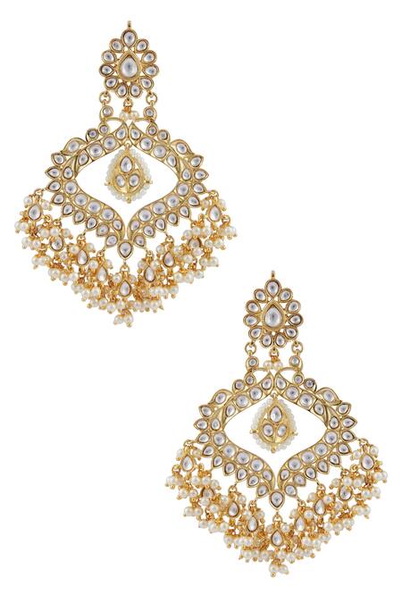 Shop Moh-Maya By Disha Khatri Gold Plated Kundan Maangtikka Set at Aza Fashions Shop_Moh-Maya By Disha Khatri_Gold Plated Kundan Maangtikka Set_at_Aza_Fashions