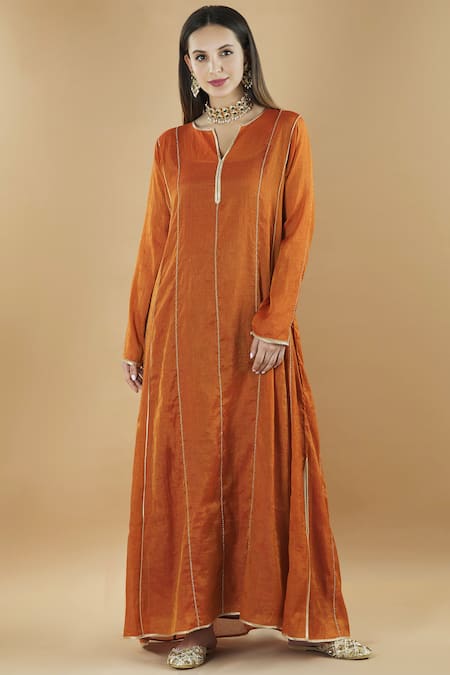 Nini Mishra Embroidered Flared Kurta 