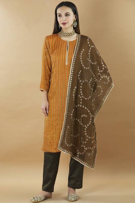 Nini Mishra_Black Tissue Embroidered Dupatta_Online_at_Aza_Fashions