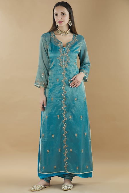 Nini Mishra Embroidered Long Kurta 