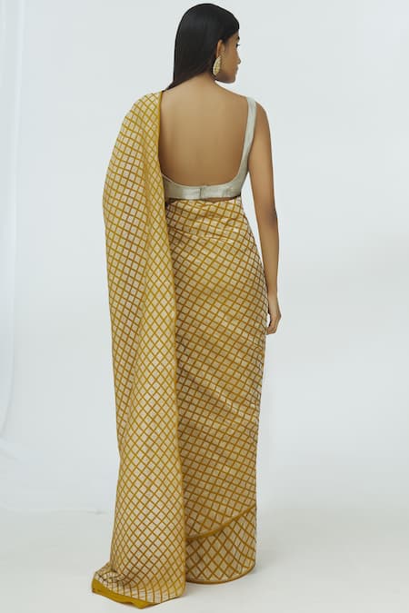 Akaaro Cotton Linen Saree 