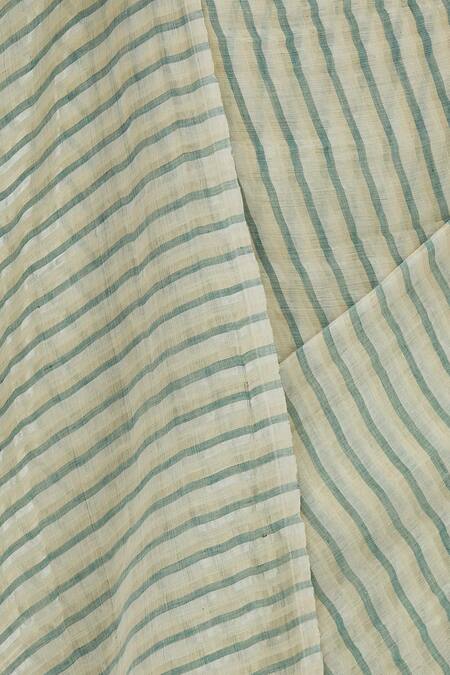 Shop Akaaro White Cotton Linen Saree Online at Aza Fashions Shop_Akaaro_White Cotton Linen Saree _Online_at_Aza_Fashions