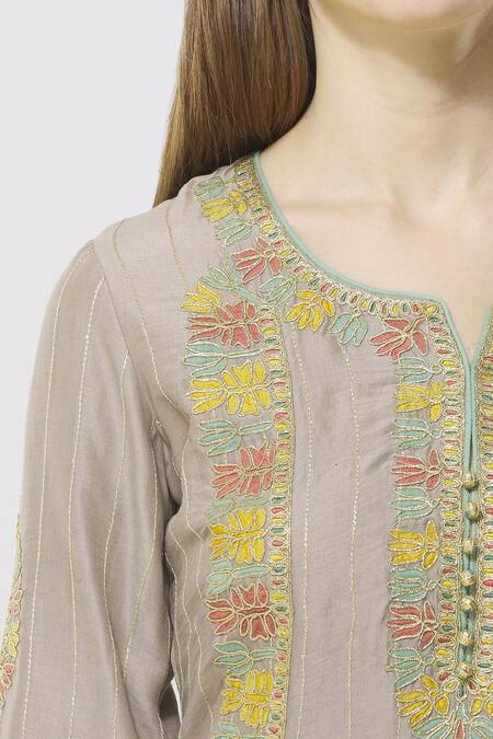 Simar Dugal_Beige Cotton Chanderi Notched Kurta Sharara Set  _at_Aza_Fashions