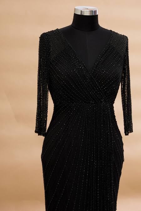Sharnita Nandwana Black Embellished Gown Online at Aza Fashions Sharnita Nandwana_Black Embellished Gown_Online_at_Aza_Fashions