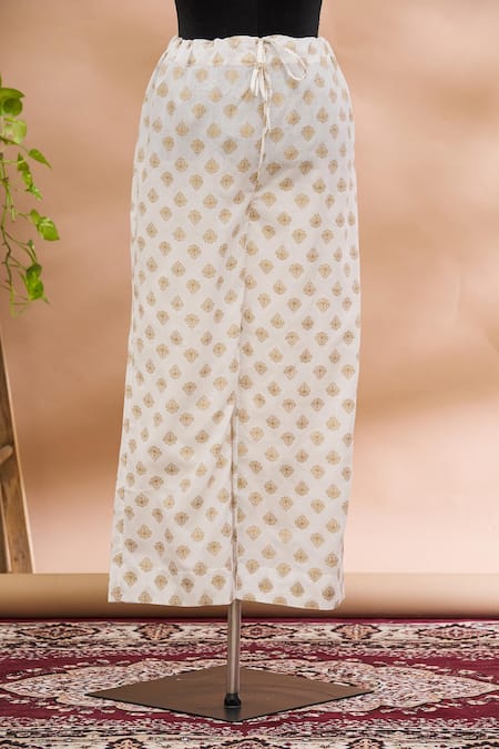 Prama By Pratima Pandey Pink Kurta Round Embroidered And Palazzo Set at Aza Fashions Prama By Pratima Pandey_Pink Kurta Round Embroidered And Palazzo Set _at_Aza_Fashions