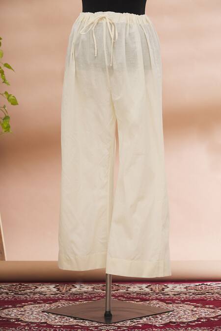 Prama By Pratima Pandey White Kurta Round Embroidered And Palazzo Set at Aza Fashions Prama By Pratima Pandey_White Kurta Round Embroidered And Palazzo Set _at_Aza_Fashions