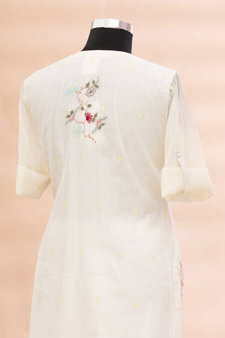 Shop Prama By Pratima Pandey White Kurta Round Embroidered And Palazzo Set Online at Aza Fashions Shop_Prama By Pratima Pandey_White Kurta Round Embroidered And Palazzo Set _Online_at_Aza_Fashions