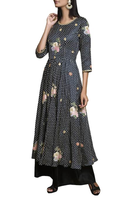 Swati Vijaivargie Embroidered Long Tunic 