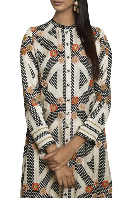 Shop_Swati Vijaivargie_Off White Round Embroidered Long Kurta _Online_at_Aza_Fashions