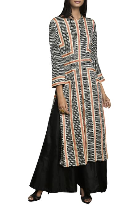 Swati Vijaivargie Linen Satin Kurta  