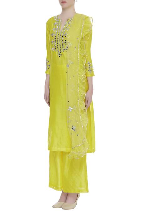 Preeti S Kapoor_Yellow Round Chanderi Embroidered Kurta Set_Online_at_Aza_Fashions