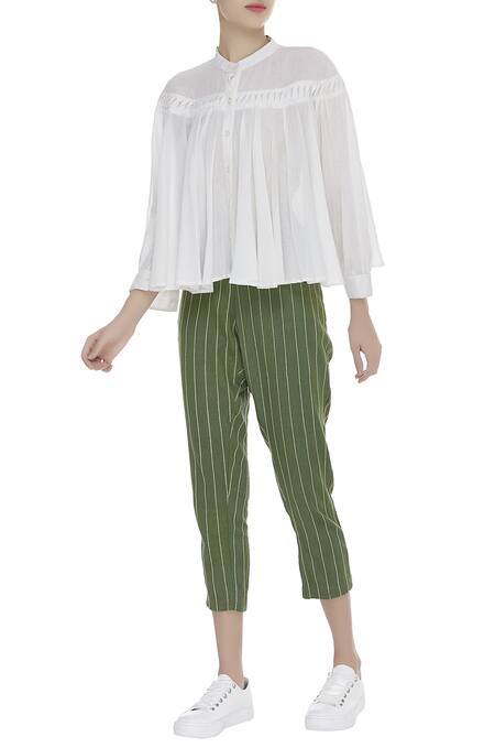 Chambray & CO. White Mandarin Collar Pleated Top