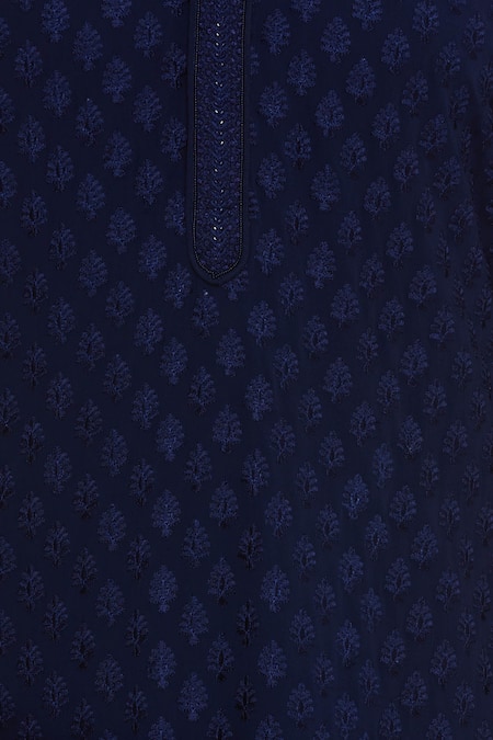 Vanshik_Blue Georgette Embroidered Flower Motif Resham Kurta With Churidar _at_Aza_Fashions