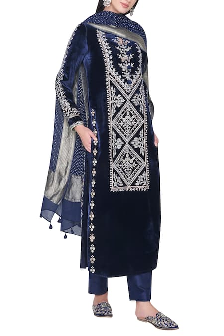 Anita Dongre Gota Patti Embroidered Kurta Set With Dupatta